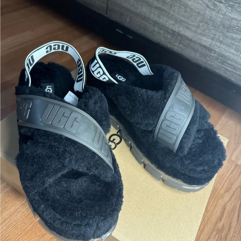UGG still new